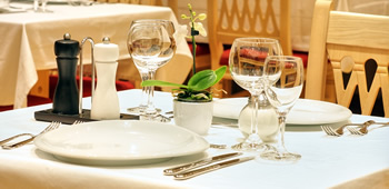 tl_files/FILES_5/restaurant_right_klein.jpg